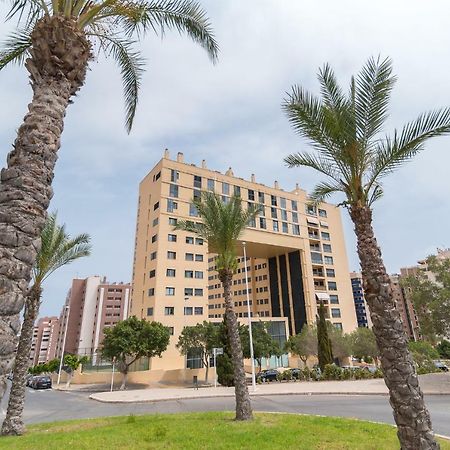 شقة كالا دي فينيسترات  في Edificio Puerta Mitica المظهر الخارجي الصورة